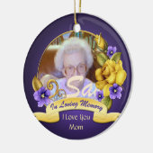 Gelbe Rosen-lila Stiefmütterchen in liebevollem Keramikornament (Links)