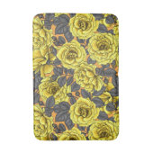 Gelbe Rosen mit grauen Blätter auf Orange Badematte (Vorderseite Vertikal)