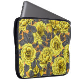 Gelbe Rosen mit grauen Blätter auf Orange Laptopschutzhülle (Vorne Rechts)