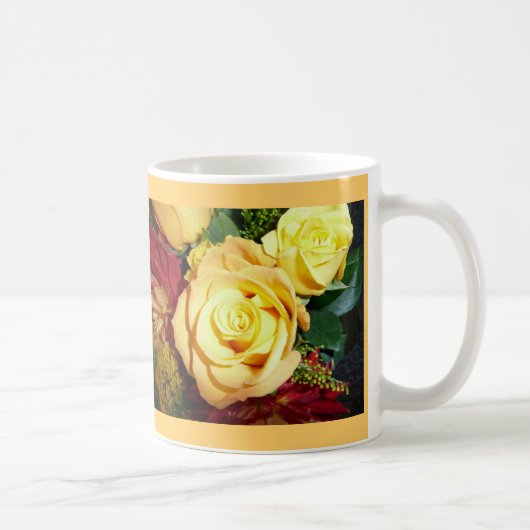 Gelbe Rosen-Tasse Kaffeetasse (Rechts)