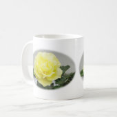 Gelbe Rosen-Tasse Kaffeetasse (Vorderseite Links)