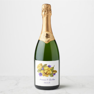 Gelbe Rosen und Lila Violetten Gastgeschenk Hochze Schaumweinetikett