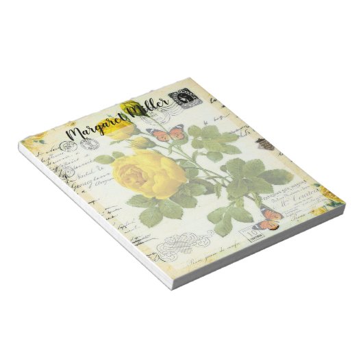 Gelbe Rosen und Schmetterlinge personalisiert Notizblock (angewinkelt)