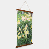 Gelbe Rosen Wandteppich Mit Holzrahmen (Gewinkelt)
