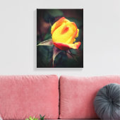 Gelbe Rosenknospe mit roten Highlights Leinwanddruck (Insitu (Wohnzimmer))
