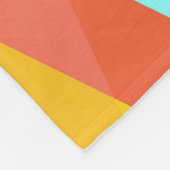 Gelbe, rote und kadettenblaue Dreiecke Fleecedecke (Ecke)