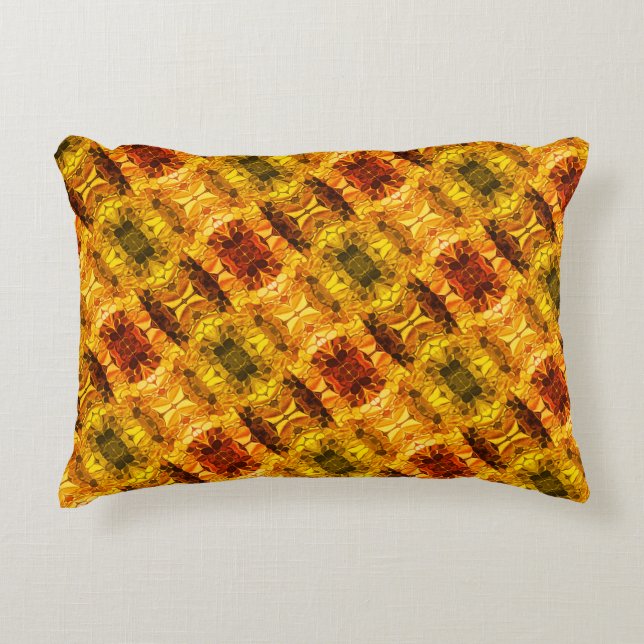 Gelbe rötliche Stücke und Formen Dekokissen (Vorderseite)