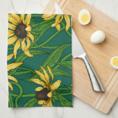 Gelbe Rudbekie auf dunkelgrün Geschirrtuch (Viertel Falte)