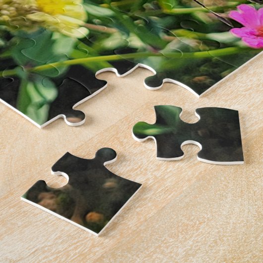 Gelbe Schmetterling im Zinnia-Garten Puzzle (Seite)