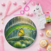 Gelbe Schmetterling in einer Regendusche Pappteller (Party)