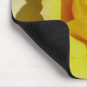 Gelbe Schönheits-Rose Mousepad (Ecke)