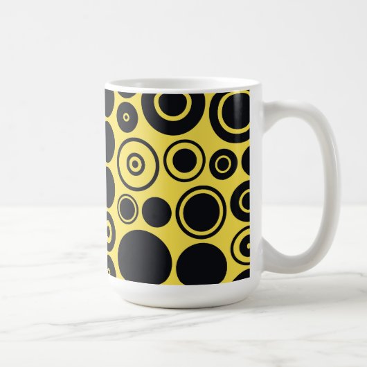 Gelbe, schwarze Retro-Kreise Tasse (Rechts)
