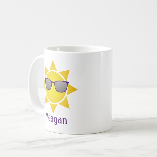 Gelbe Sonne mit Cooler Lila Sonnenbrille Tasse (Vorderseite Links)