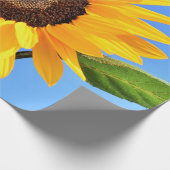 Gelbe Sonnenblume auf blauem Himmel - Sommer Geschenkpapier (Ecke)