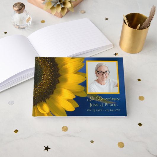 Gelbe Sonnenblume auf blauer Feier des Lebens Gästebuch (Vorderseite Offen)