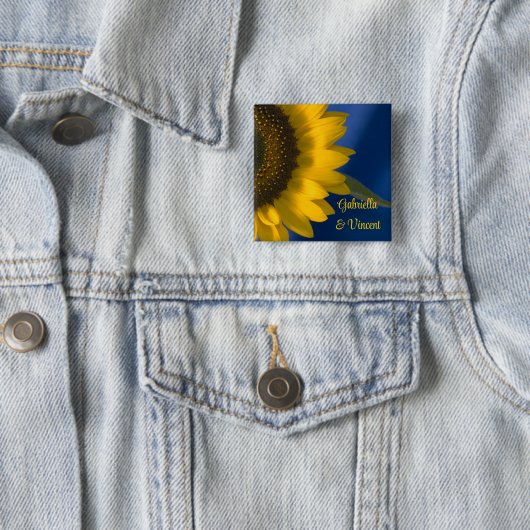 Gelbe Sonnenblume auf Blauer Hochzeit Button (Beispiel)