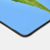 Gelbe Sonnenblume auf Blue Sky Schreibtischunterlage (Ecke)