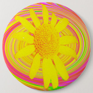 Gelbe Sonnenblume auf einem psychedelischen Swirl Button