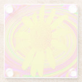 Gelbe Sonnenblume auf einem psychedelischen Swirl Glasuntersetzer (Rückseite)