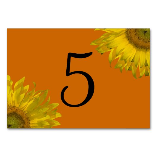 Gelbe Sonnenblume auf orangefarbenen Tischnummern (Vorderseite)