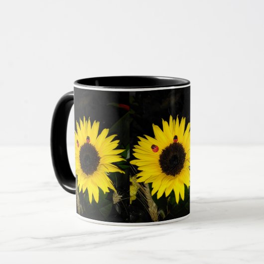 Gelbe Sonnenblume und zwei Marienkäfer Tasse (Vorderseite Links)
