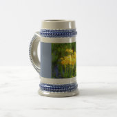 Gelbe Sonnenblume Wasser Reflection Blauer Stein Bierglas (Vorderseite Links)