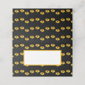 Gelbe Sonnenblumen auf schwarz Platzkarte (Außenseite Aufgefaltet)