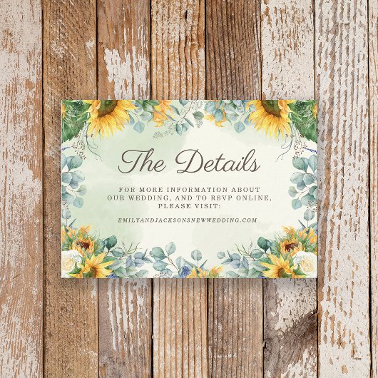 Gelbe Sonnenblumen Grüne Eukalyptus Hochzeitdetail Begleitkarte