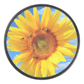 Gelbe Sonnenblumen und Bienen auf blauem Himmel - Eishockey Puck (Vorderseite)