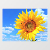 Gelbe Sonnenblumen und Bienen auf blauem Himmel - Fensteraufkleber (Blatt)
