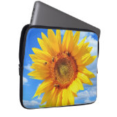 Gelbe Sonnenblumen und Bienen auf blauem Himmel - Laptopschutzhülle (Vorne Rechts)