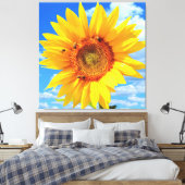 Gelbe Sonnenblumen und Bienen auf blauem Himmel - Leinwanddruck (Insitu (Schlafzimmer))