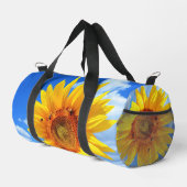 Gelbe Sonnenblumen und Blauer Himmel Duffle Bag (Rechte Ecke)