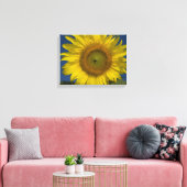 Gelbe Sonnenblumen und blauer Himmel Leinwanddruck (Insitu (Wohnzimmer))