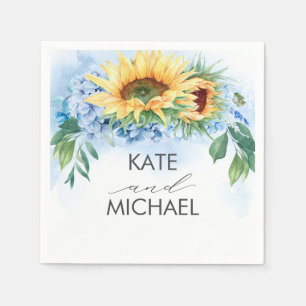 Gelbe Sonnenblumen und trockener blauer Hydrangea Serviette