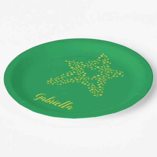 Gelbe Sterne auf Grün Pappteller (Schrägansicht)