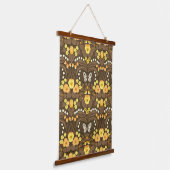 Gelbe Stiefmütterchen, Vögel und Schmetterlinge Wandteppich Mit Holzrahmen (Gewinkelt)