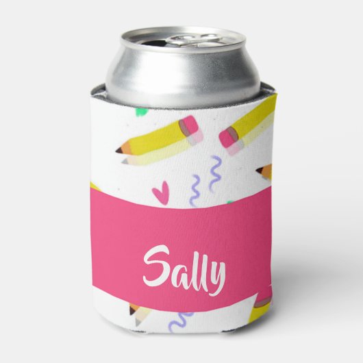 Gelbe Stifte und Scrables auf weiß Dosenkühler (Kanne Vorderseite)