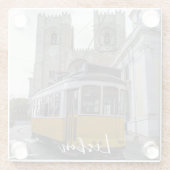 Gelbe Straßenbahn auf der Kathedrale von Lissabon Glasuntersetzer (Rückseite)