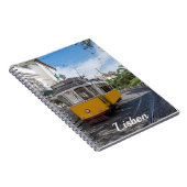 Gelbe Straßenbahn in Lissabon, Portugal Notizblock (Rechte Seite)