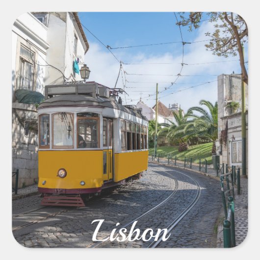 Gelbe Straßenbahn in Lissabon, Portugal Quadratischer Aufkleber (Vorderseite)