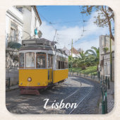 Gelbe Straßenbahn in Lissabon, Portugal Rechteckiger Pappuntersetzer (Vorderseite)