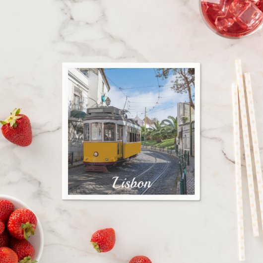 Gelbe Straßenbahn in Lissabon, Portugal Serviette (Beispiel)