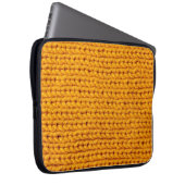 Gelbe Strickwoll-Textur mit Hintergrundmuster Laptopschutzhülle (Vorne Rechts)