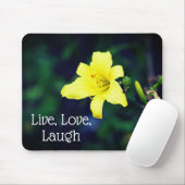 Gelbe Taglilie Elegante Blume Inspiration Zitat Mousepad (Mit Mouse)