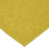 Gelbe texturierte Oberfläche mit wirbelndem Muster Tischdecke (Schrägansicht)