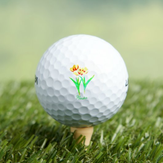 Gelbe Tulips Golf Ball mit Text (Insitu T-Shirt)