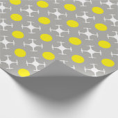 Gelbe Tupfen und Drohne Geschenkpapier (Ecke)