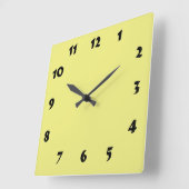 Gelbe Uhr mit veränderbarer Nummerierung (Winkel)