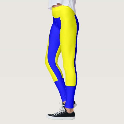 Gelbe und blaue Leggings (Links)